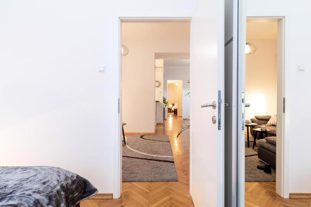 Lea And Maks'S City Apartment Urban Stay Zagreb Extérieur photo